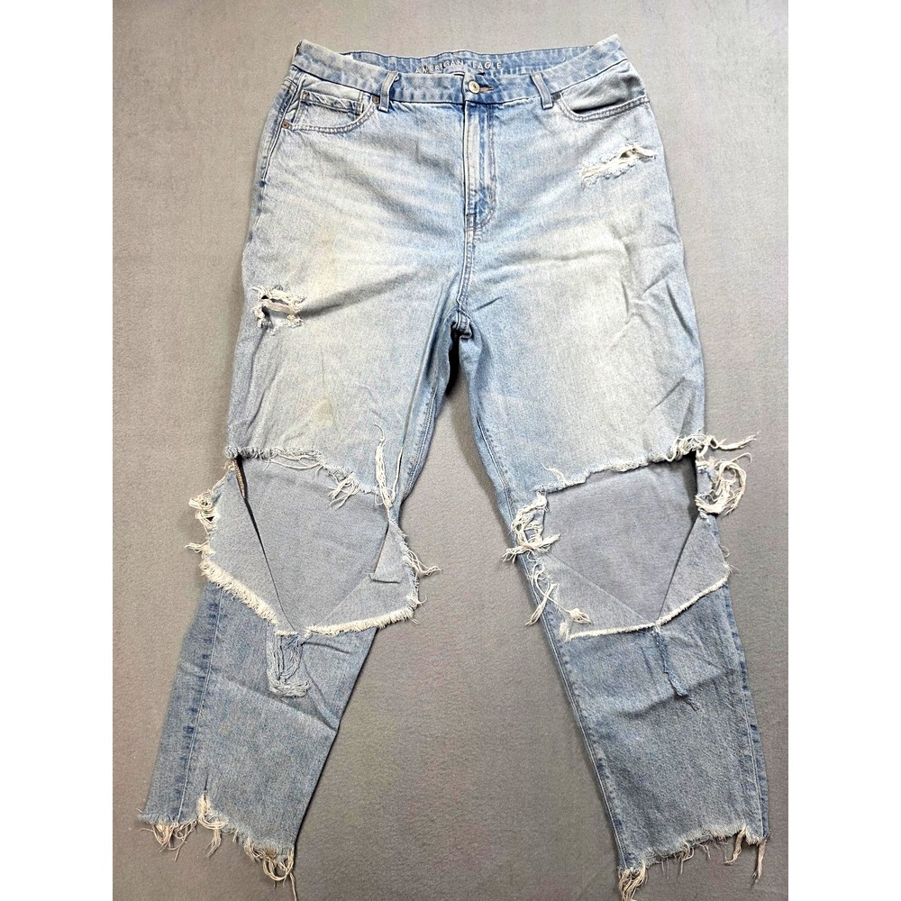 American Eagle Jeans Womens 16 Short Light Wash Straight Distressed Ripped Denim